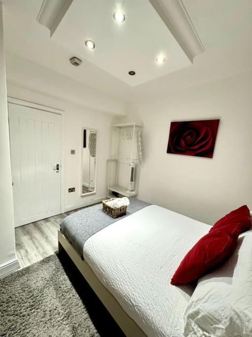 Centrally-Located Gem In Marble Arch, London Exteriör bild