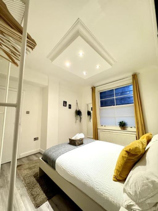 Centrally-Located Gem In Marble Arch, London Exteriör bild