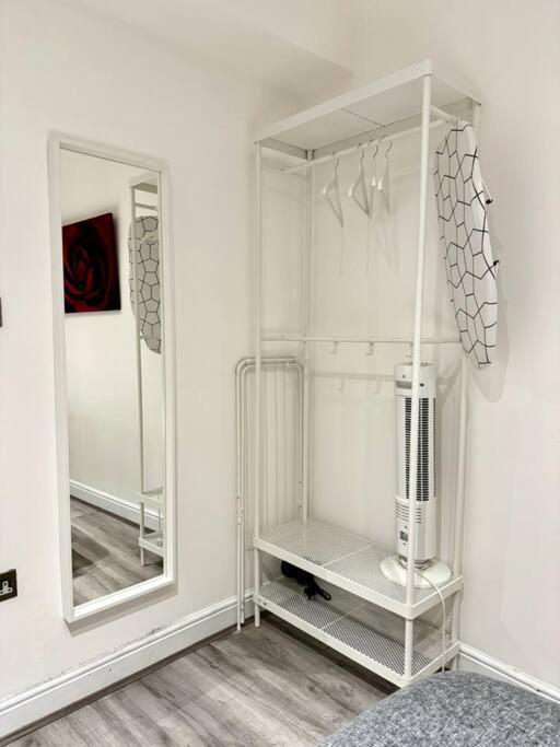 Centrally-Located Gem In Marble Arch, London Exteriör bild