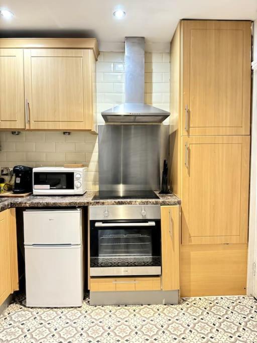 Centrally-Located Gem In Marble Arch, London Exteriör bild